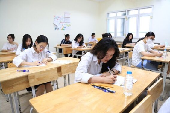 Hà Nội: Mở rộng đối tượng học sinh tham gia khảo sát kỳ thi tốt nghiệp THPT- Ảnh 1.