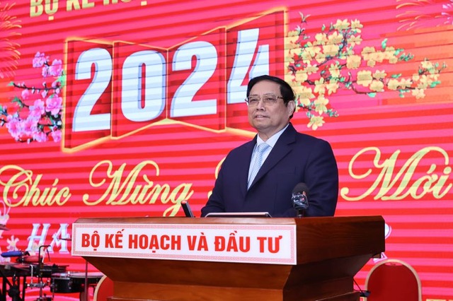 Thủ tướng gặp mặt các nhà đầu tư, nhà tài trợ, đề nghị cùng Việt Nam đoàn kết, hành động- Ảnh 1.