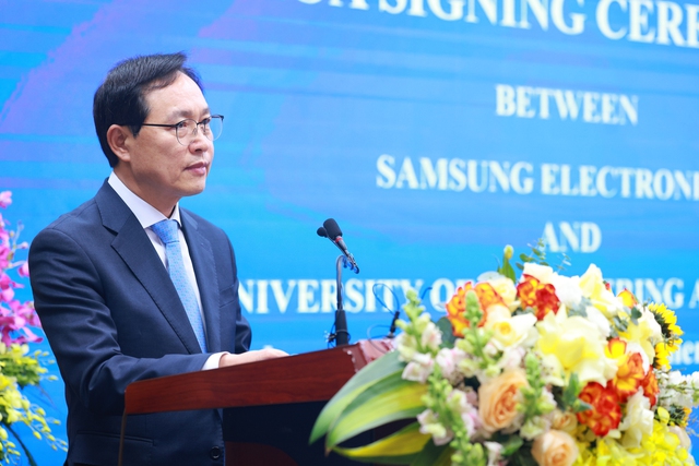 Đại học Quốc gia Hà Nội hợp tác với Samsung đào tạo lĩnh vực bán dẫn và vi mạch- Ảnh 2.
